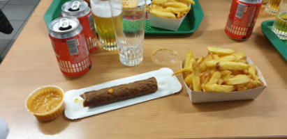 Chez Isa (frites Snack) food