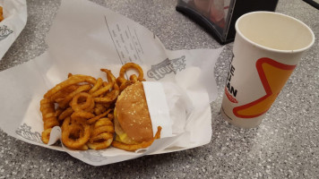 Hardee’s food