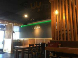 Tong Sake House inside