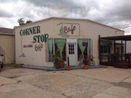 Corner Stop Cafe outside