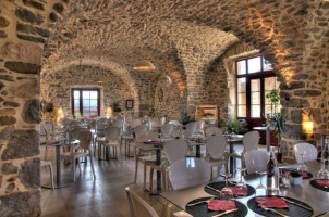 Le Domaine Des Dames food