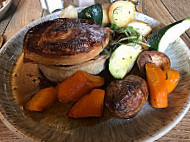 The Cross Keys food