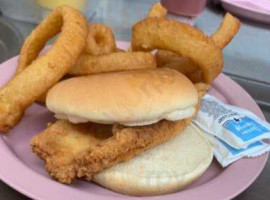 Stanton's Barbecue Fish Camp food