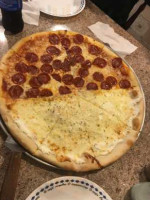 Lillo's Pizza food