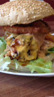 Piwy's Burger food