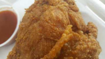 Newt's Fried Chicken food