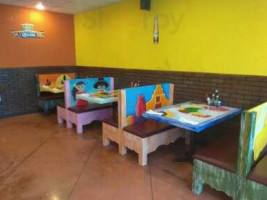 La Rosa Mexican inside