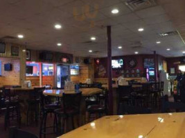 Otter Creek Sports Grill Llc inside