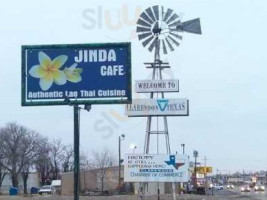 Jinda' Cafe food