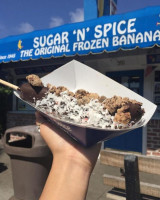 Sugar 'n Spice outside