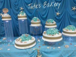 Tute's Bakery And Taqueria food