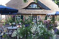 Café Rosengarten inside