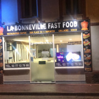 Kebab La Bonneville Sur Iton inside