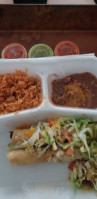 Juanito's Taco food