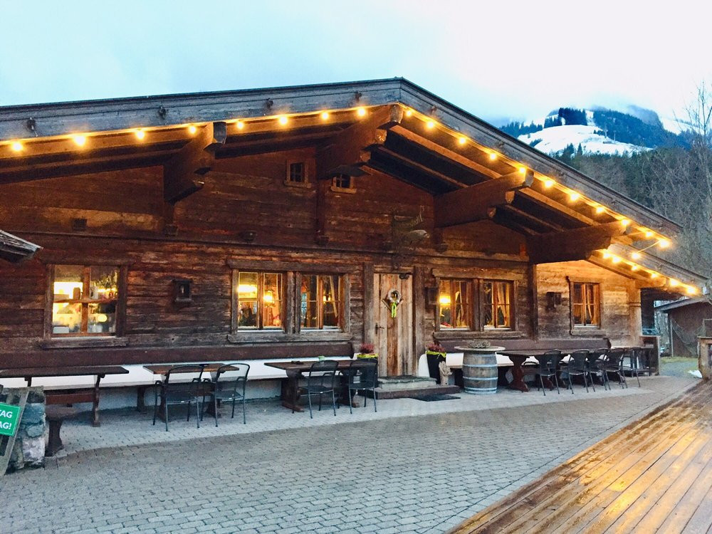 restaurant image