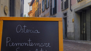 Osteria Piemontemare inside