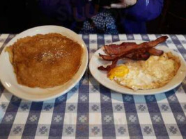 Ox Yoke Inn food