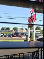 Langhorne Speedway Diner food