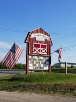 Crestholm Farm Stand Ice Cream outside