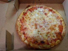 Mia Pizza food