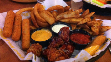 Buffalo Wild Wings food