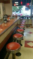 Waltz's Soda Fountain food