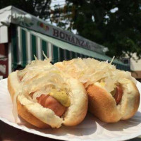 Bonanza Stand Of Oyster Bay food