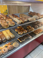 Tan's Donuts food