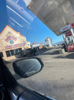 Wheat Montana Farms Bakery outside