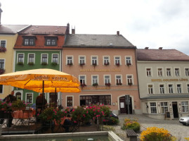 Gasthaus Goldener Löwe outside