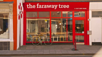 The Faraway Tree outside