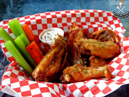 Wise Guys Wings food