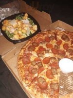 Marcos Pizza food