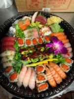 Mizu Sushi food