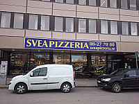 Pizzeria Svea outside