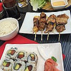 Sushi Yaki Wu food