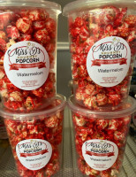 Miss Ds New Orleans Pralines And Popcorn food