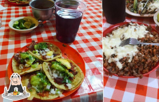 Taquería El Gavilan food