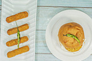 Goli Vada Pav No. 1 food