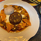 Chocolaterie im Gasthaus zur Burg food