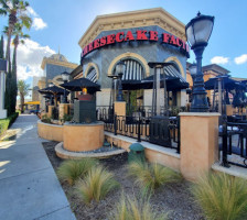 The Cheesecake Factory outside