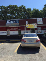 Knights Grocery outside