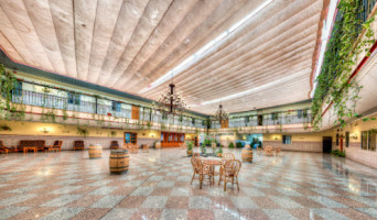 La Taberna Del Coliseo outside