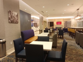 La Quinta Inn Suites By Wyndham Rock Hill inside