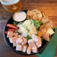 Longtab Brewing Company food