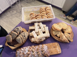 Maleko Coffee And Pastries outside