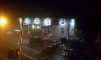 The Boathouse Inn outside