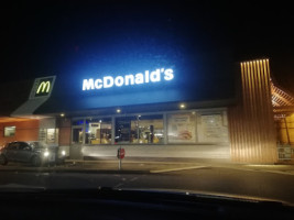 Mcdonald's outside