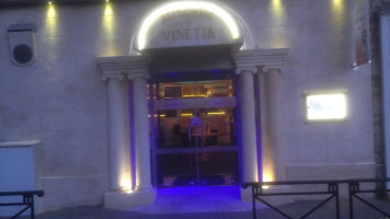 Le Venetia food