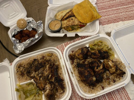 Mad O Caribbean And Seafood food